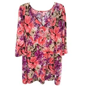 JMS Floral Knit Tunic Top Size 2X White Stud Split Neck 3/4 Sleeves Romantic